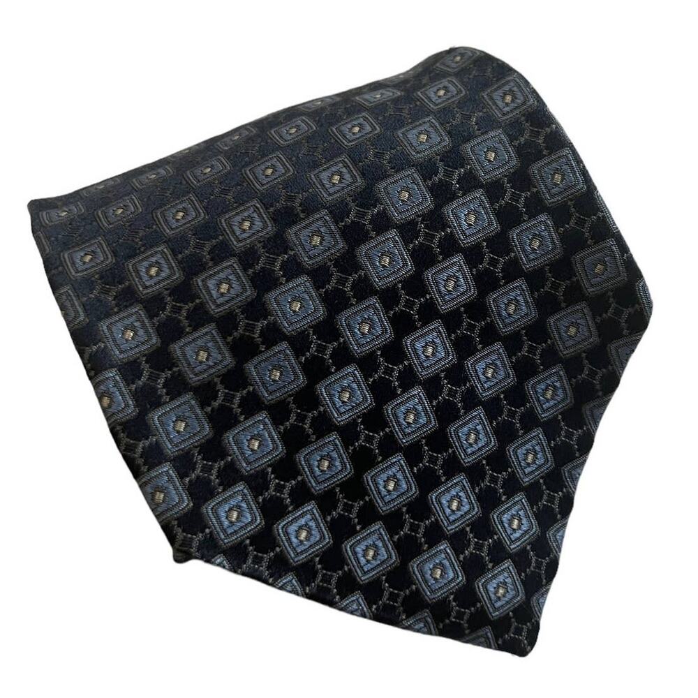 Emanuel Ungaro Blue Navy Square Geometric Foulard Pattern Silk Tie